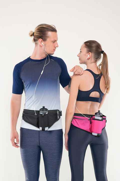 NNEDSZ Black Adjustable Running Waist Pack with Water Bottle Holder, Reflective Design, and Multiple Storage Pockets for Outdoor Activities
